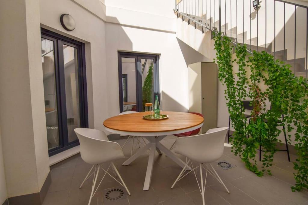 P&P Callejon De Olleria Malaga Exterior photo
